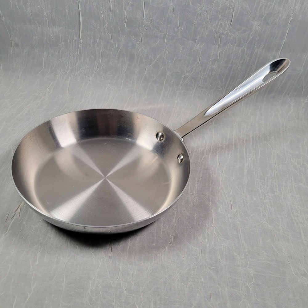All-Clad D3 Stainless Skillet 7.5 In Silver Tri-Ply Bonded Fry Pan